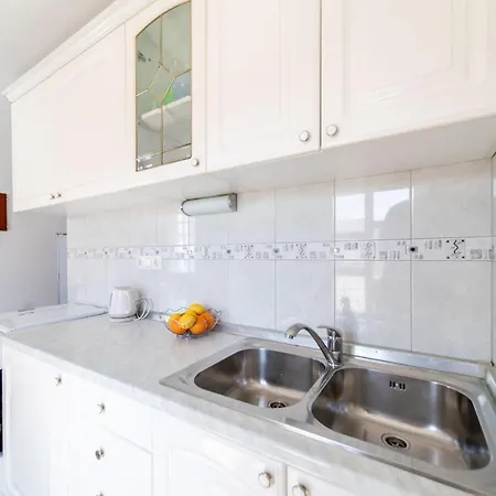 Grguric Nada Apartment