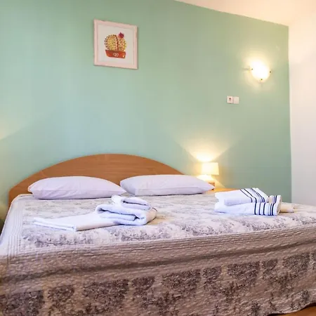Apartamento Grguric Nada Palit