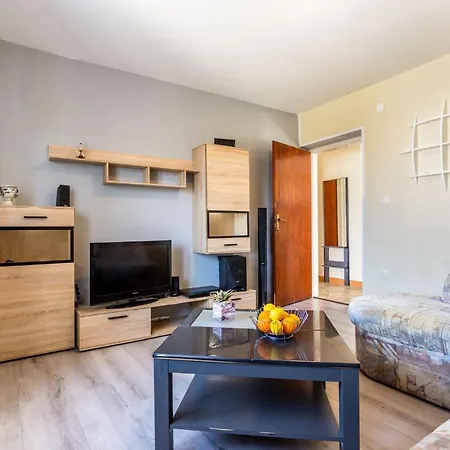 Grguric Nada Apartamento *