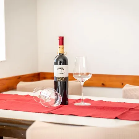 Daire Grguric Nada *