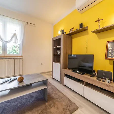 Grguric Nada Apartamento